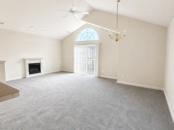 29599 Nottingham Cir #1, Livonia, MI 48152