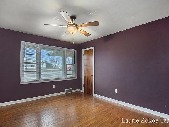 5th image of 250 Lake Michigan Dr NW