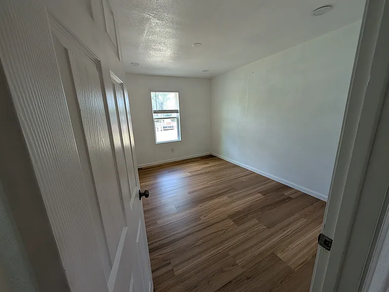 6007 Sheridan Ave — Photo 18