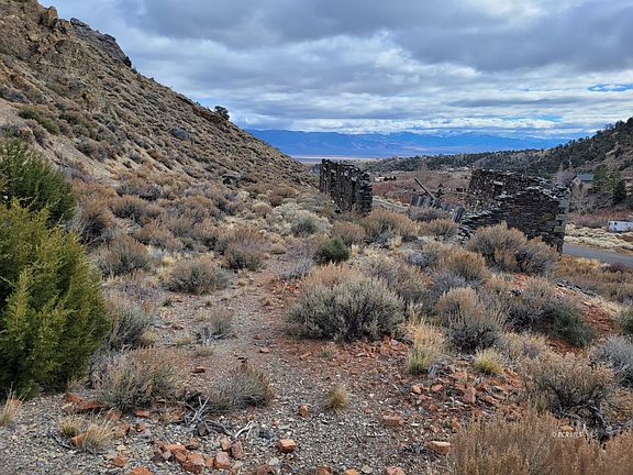 2nd image of 701-703 Kingston Canyon Rd