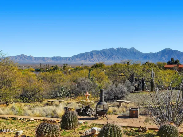 615 W Continental Rd, Green Valley, AZ 85622