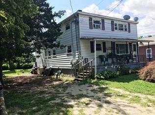 27 Essex St #1, New Haven, CT 06513
