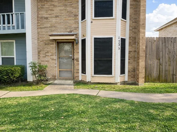 1735 Province Pl #De, Baton Rouge, LA 70816