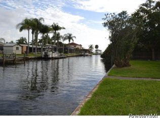 1724 S Wavecrest St, Merritt Island, FL 32952