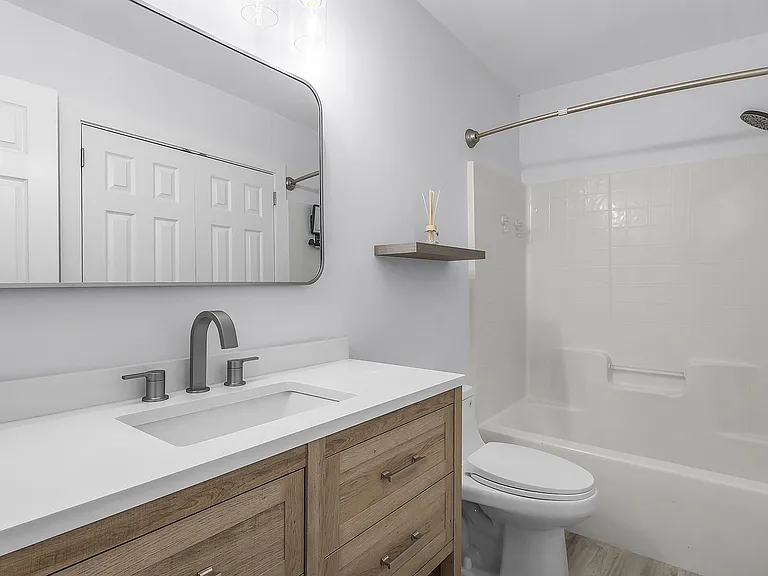 11903 Apache Ave #3 — Photo 24