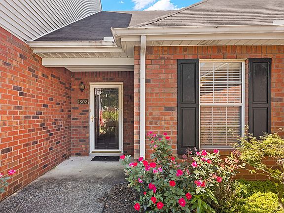 4th image of 1802 Keeneland Ct