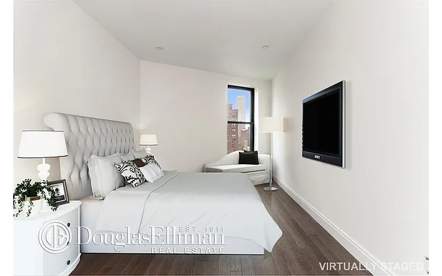 Rented by Douglas Elliman | media 21