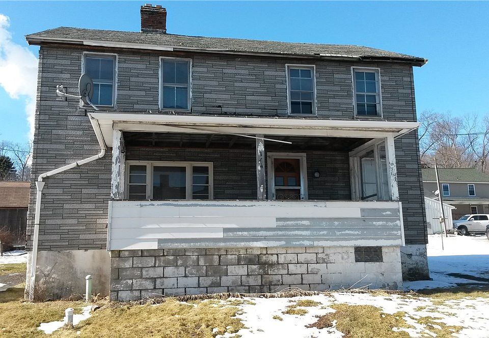 1st image of 114 N 2nd St