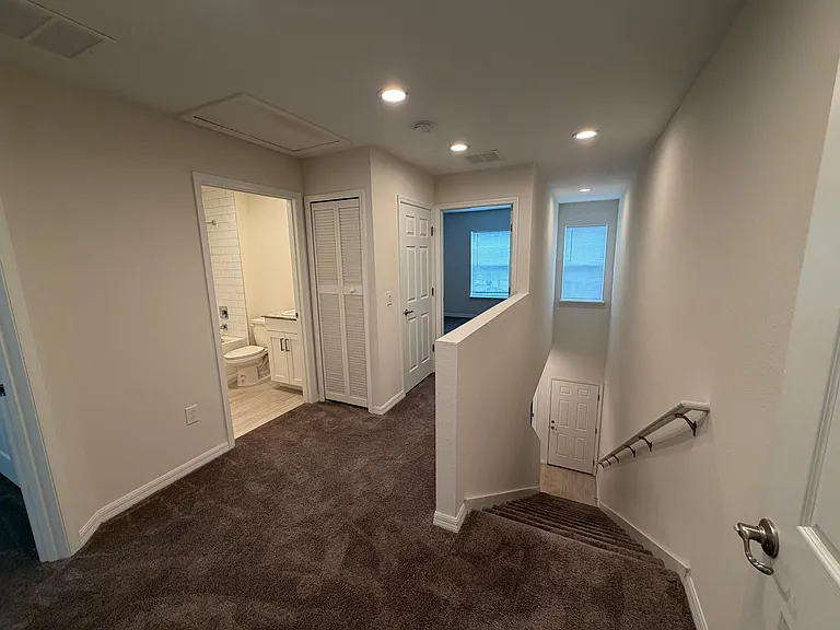 2124 Penny Ln — Photo 26