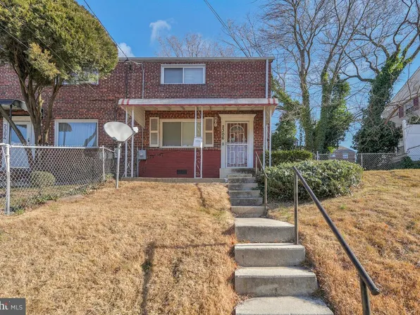 2306 Gaylord Dr, Suitland, MD 20746
