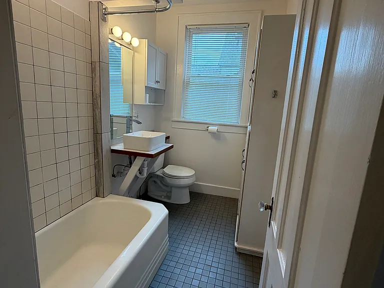 136 Reed Ave #136 — Photo 9