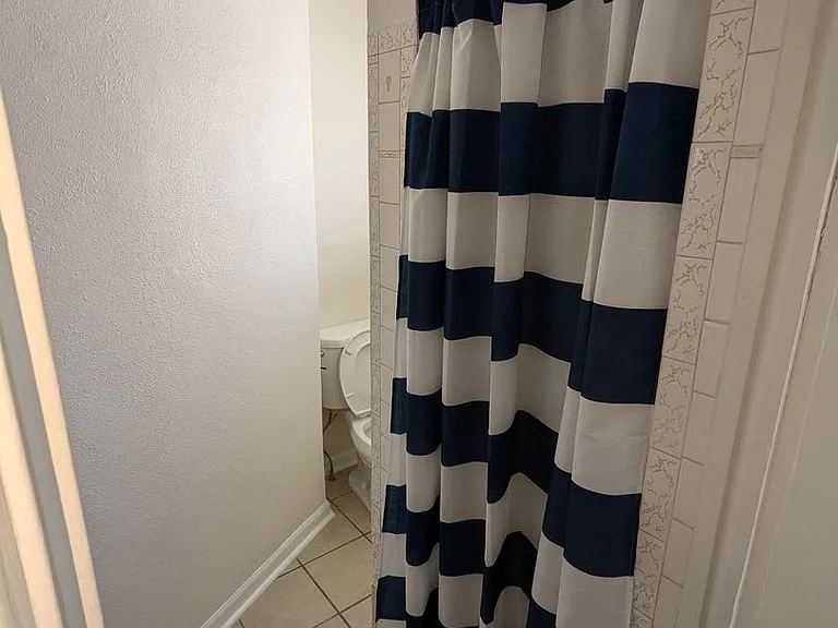 726 N 3rd St #2 — Photo 5