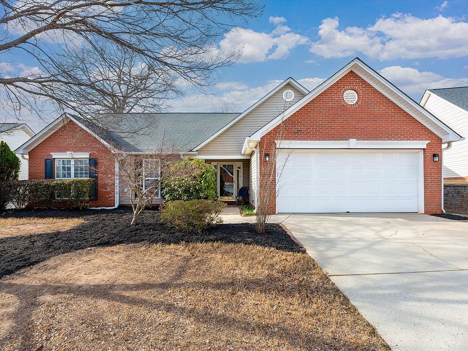 1st image of 312 Lexington Place Way