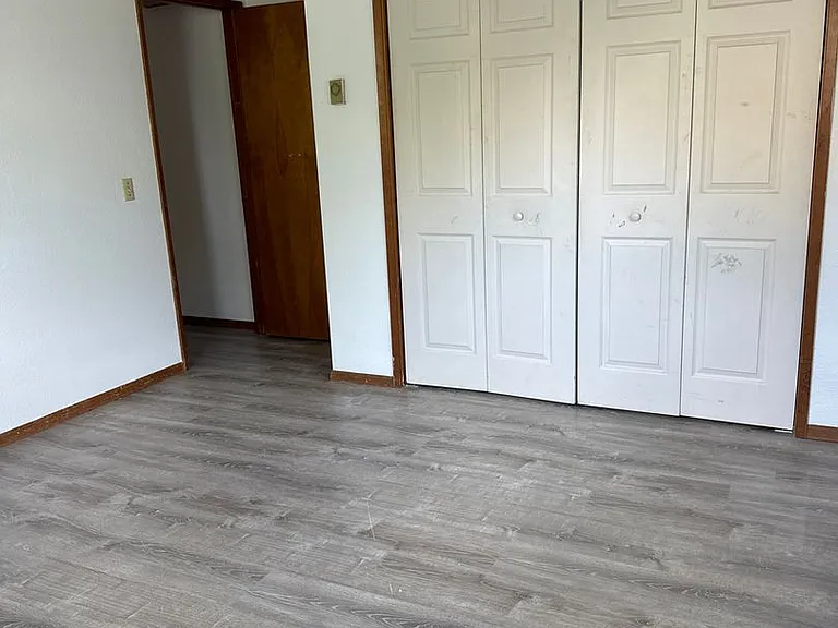 339 Chase Ave — Photo 8
