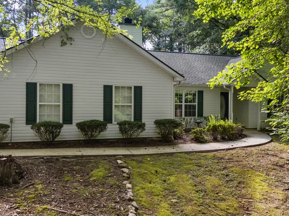 270 Hendrix Rd, Newnan, GA 30263