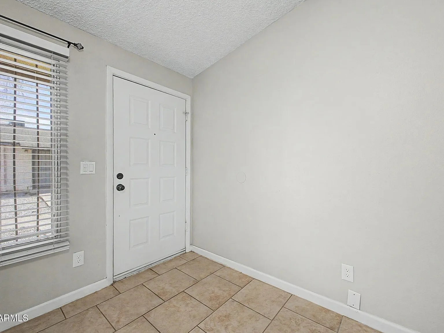 1 bed, 1.0 bath, 528 sqft, $1,350 — Photo 3