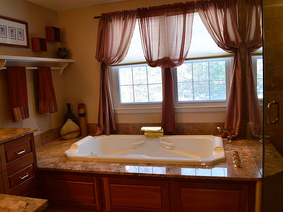 5th image of 5203 Pimlico Ct