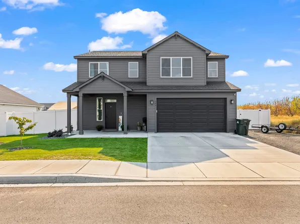504 Pearl Ave, Grandview, WA 98930