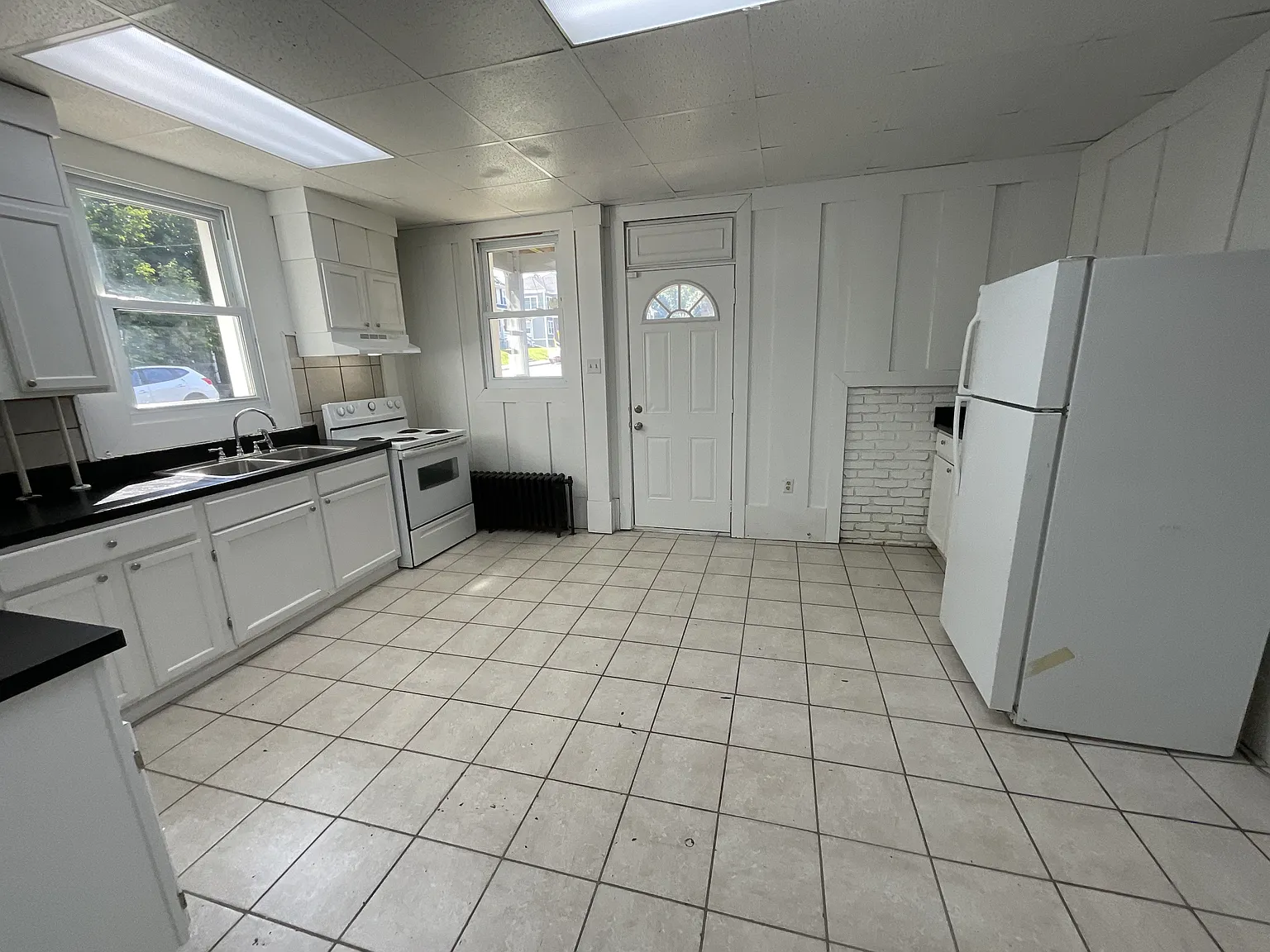 250 W Jackson St, York - 1 — Photo 4