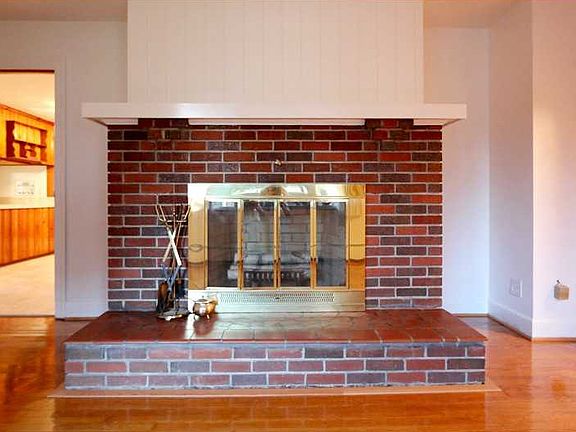 2nd image of 3905 Portsmouth Blvd