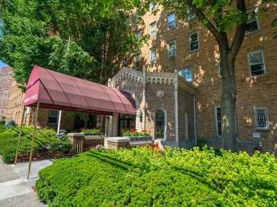 219 Bronx River Rd APT 6K, Yonkers, NY, 10704