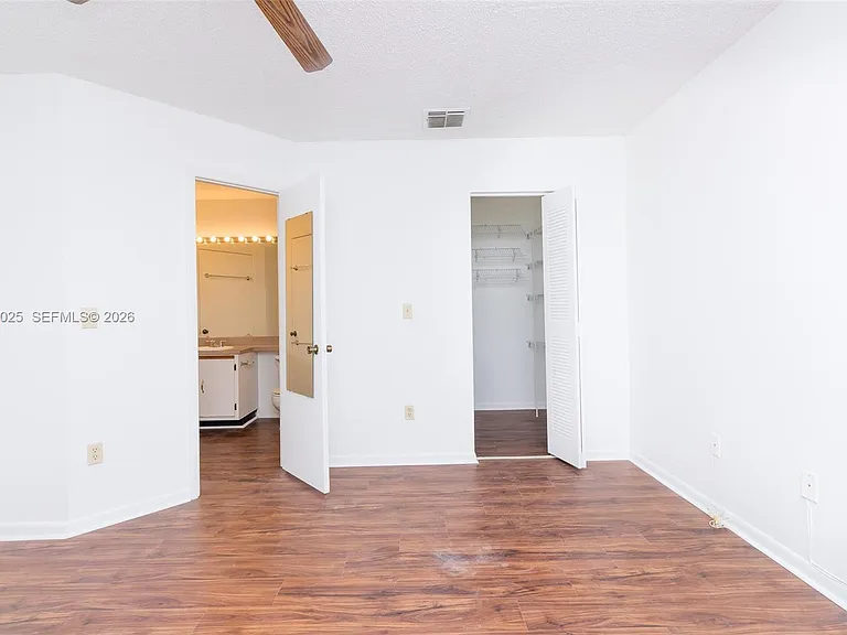 18310 NW 68th Ave #L — Photo 5