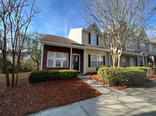 555 Tayrn Dr, Charleston, SC 29492