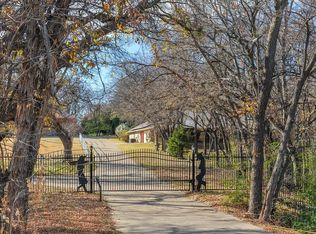 4310 Matthew Rd, Grand Prairie, TX 75052