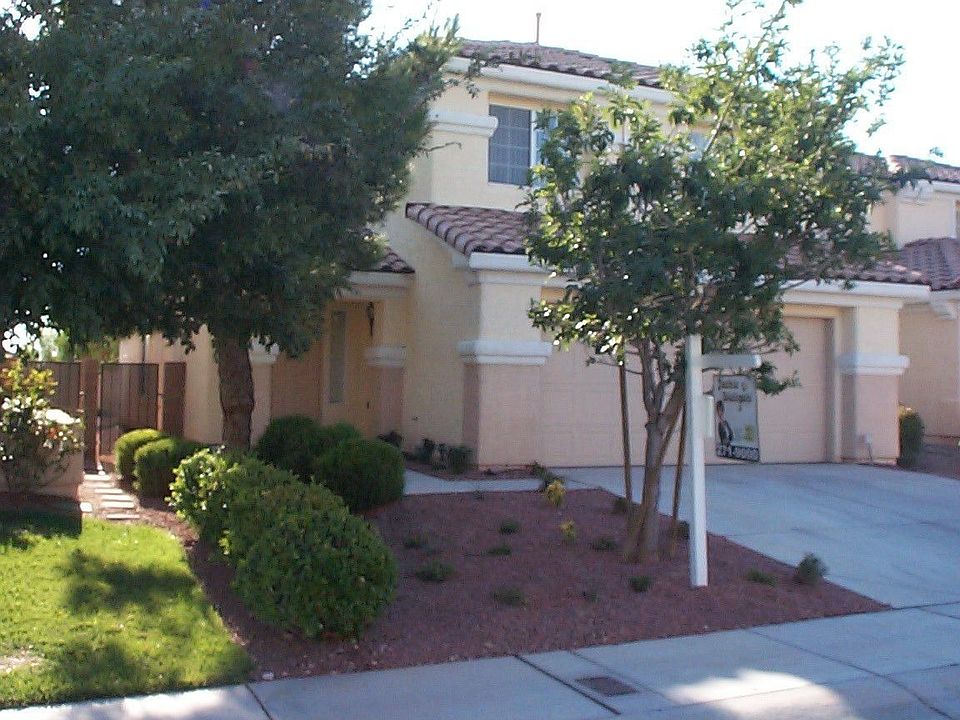 1st image of 1912 Verbania Dr