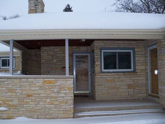 5th image of W169N8596 Sheridan Dr
