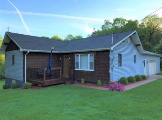 353 Braden School Rd, Beaver Falls, PA 15010