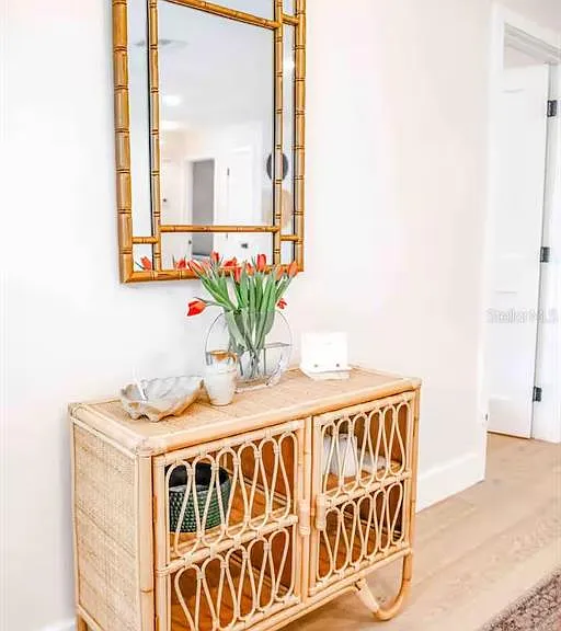 2433 Lydia Way — Photo 4