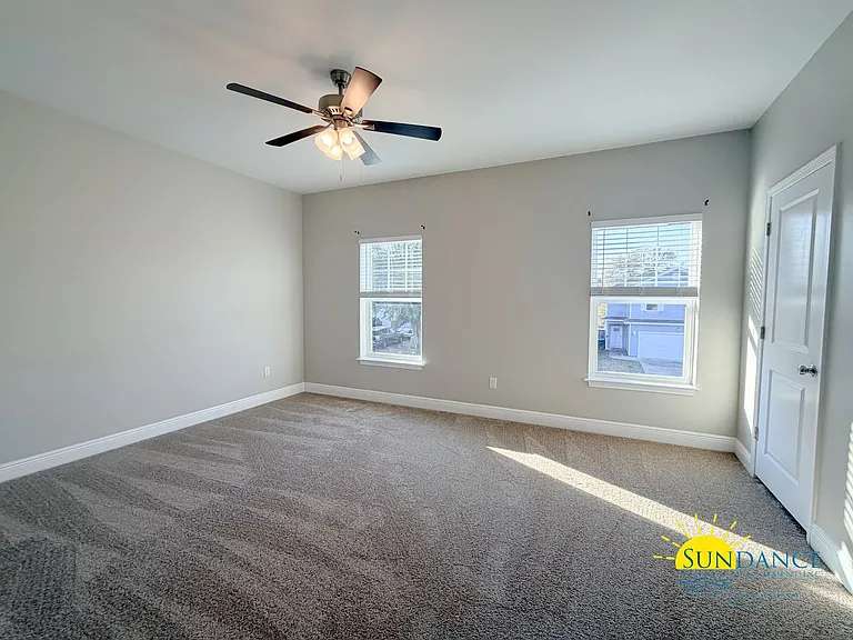 196 Johnson Ct — Photo 20
