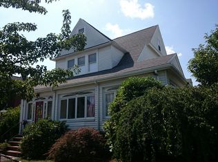 142 Maple St, West Roxbury, MA 02132
