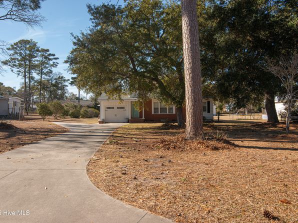 204 Anita Forte Drive, Cape Carteret, NC 28584