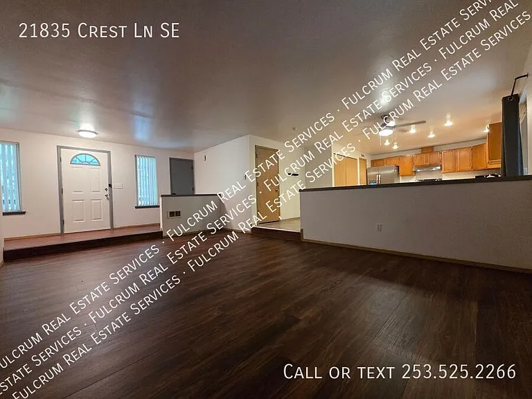21835 Crest Ln SE — Photo 6