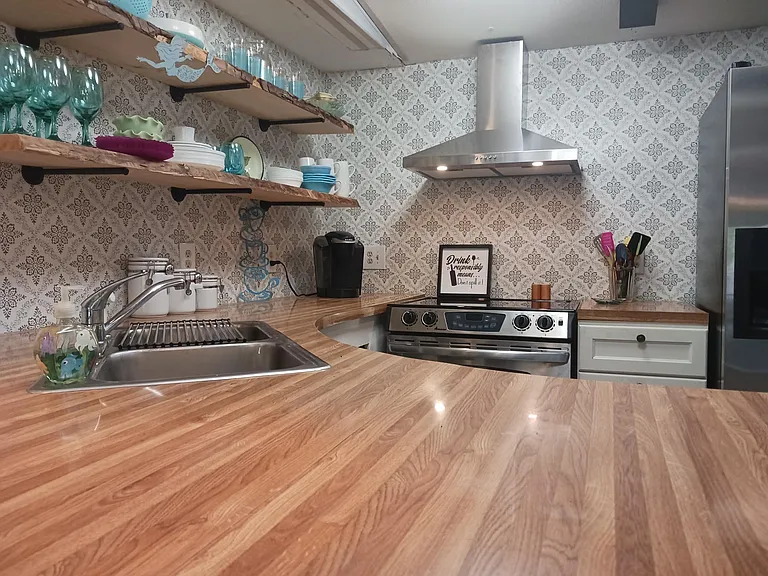 6300 Reives Rd — Photo 8