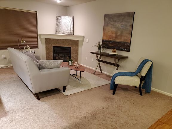 Electric fireplace, easy to maintain.