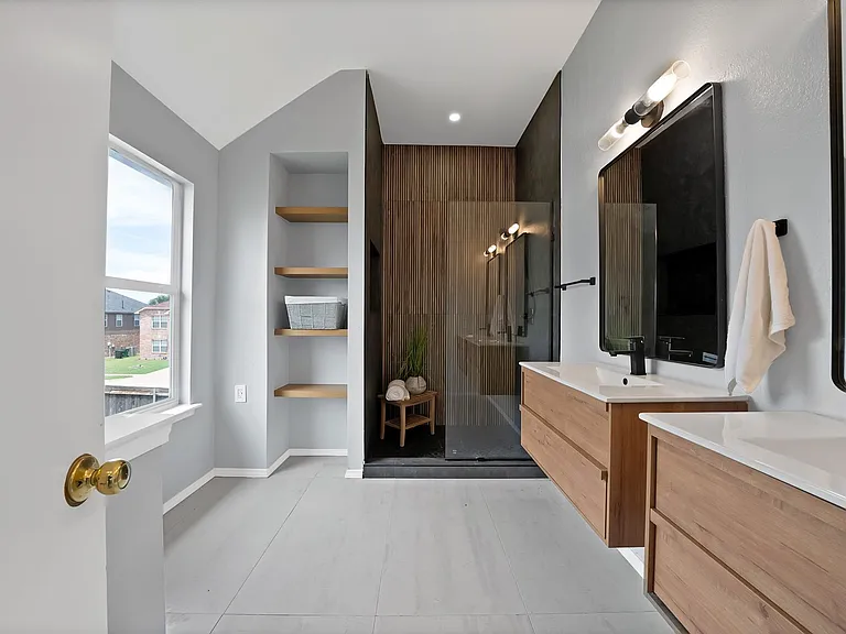 137 Heritage Dr — Photo 28