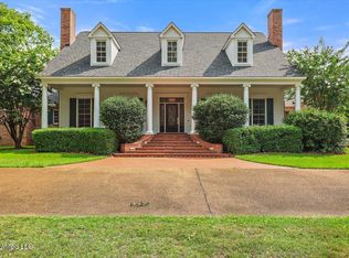 402 Dogwood Pl, Flowood, MS 39232