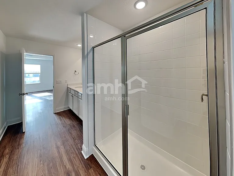8428 Merlin Dr — Photo 14