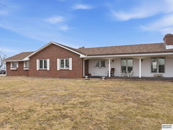 4472 County Road P43, Fort Calhoun, NE 68023
