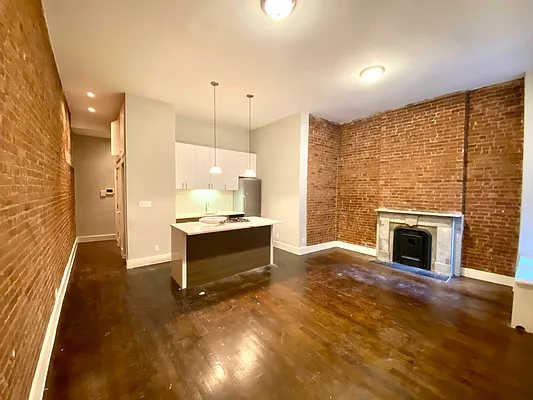 Rented by Corcoran | media 19