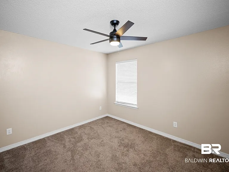 13097 Concord Dr E — Photo 19