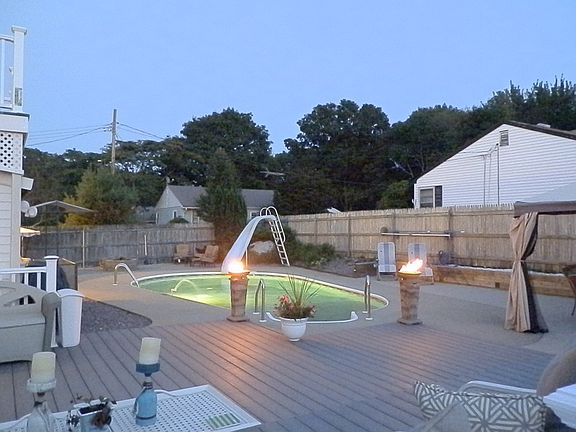 5th image of 15 Idola St