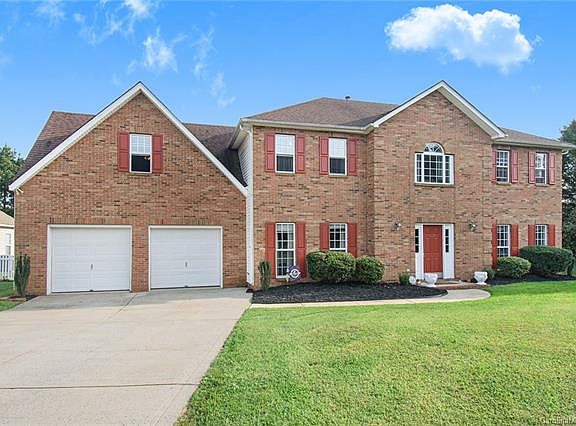 2nd image of 117 Breton Ct