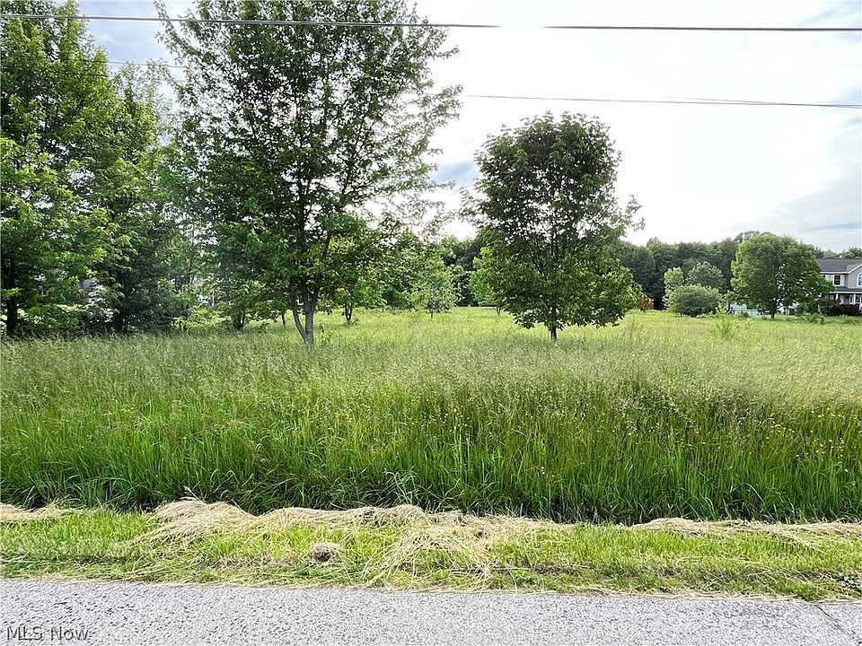 2nd image of 185 Horning Rd