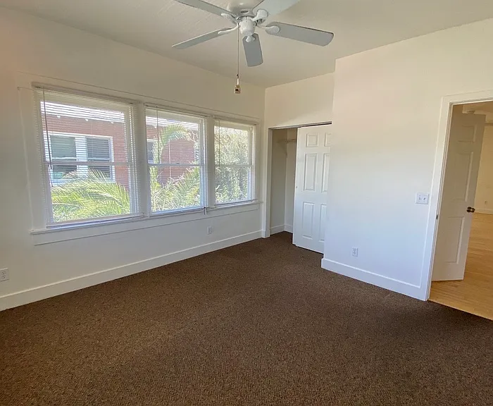 503 E University Blvd #4 — Photo 18