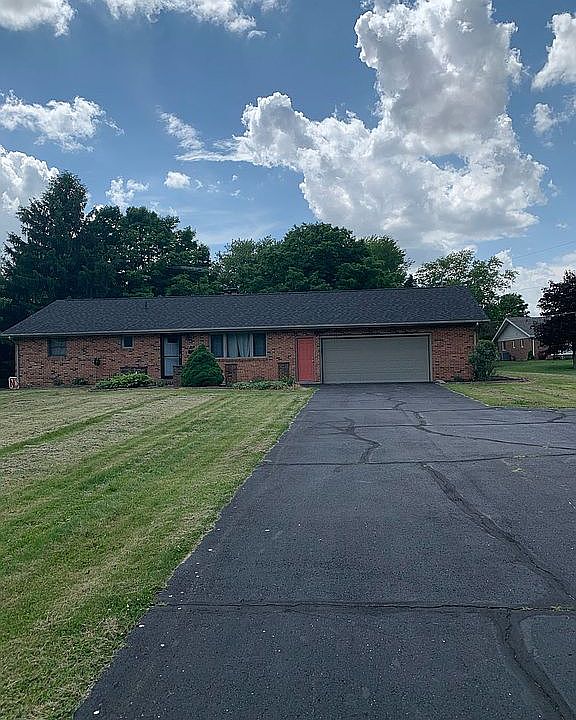 Driveway resurfaced in 2020