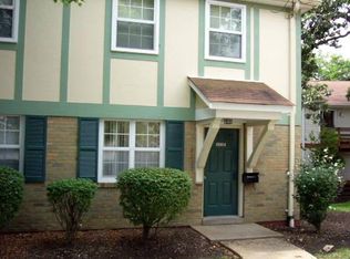 8864 Flamingo Ct, Saint Louis, MO 63144